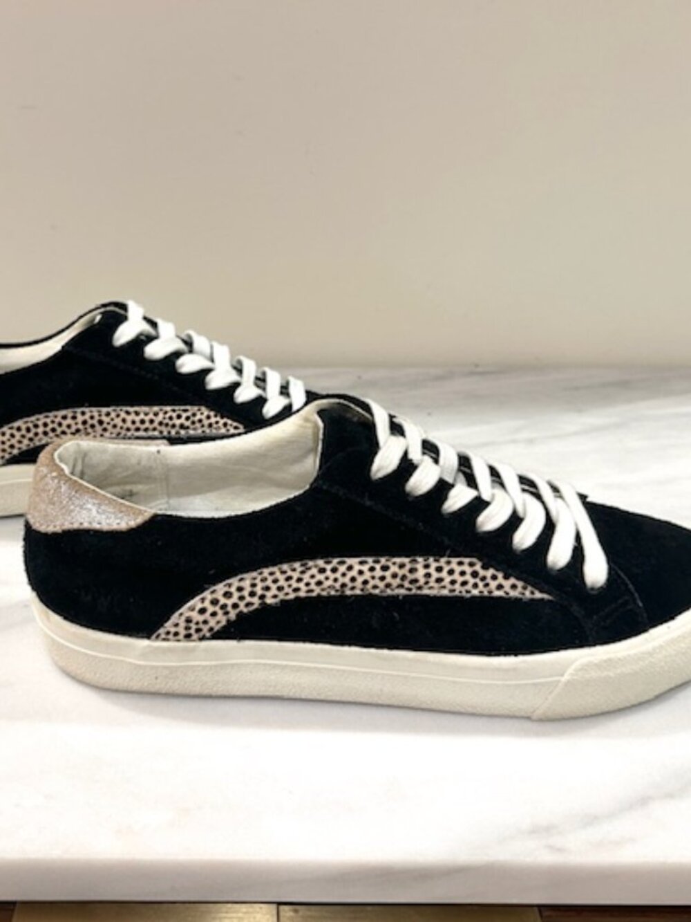 Madewell Sidewalk Low-Top Sneakers – Black Suede & Calf Hair – Size 7.5